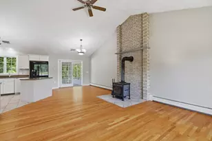 360 Woodland, Seekonk, MA 02771 - Photo 10