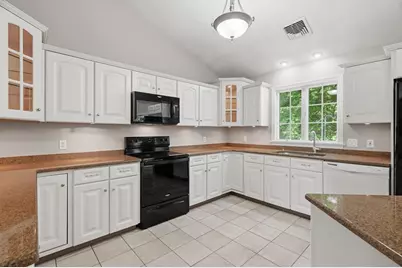 360 Woodland, Seekonk, MA 02771 - Photo 14