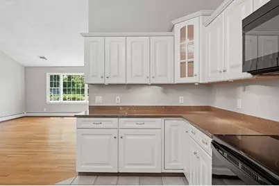 360 Woodland, Seekonk, MA 02771 - Photo 12