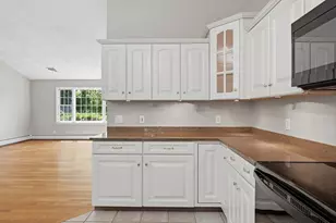 360 Woodland, Seekonk, MA 02771 - Photo 12