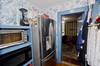 2 Crescent Hl, Springfield, MA 01105 - Photo 10