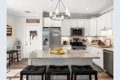 112 Main #8, Amesbury, MA 01913 - Photo 1