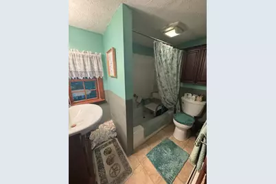 51 Powder House Ave, Haverhill, MA 01830 - Photo 4