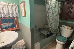51 Powder House Ave, Haverhill, MA 01830 - Photo 4
