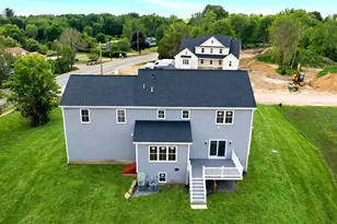 2 Jeffrey Dr, West Bridgewater, MA 02379 - Photo 4