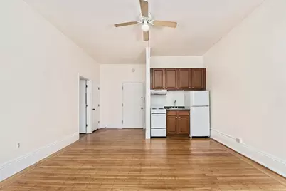 9 Buswell Stret #2R, Boston, MA 02215 - Photo 4