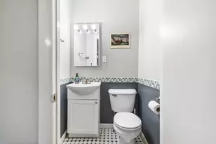 9 Hall St, Somerville, MA 02144 - Photo 10