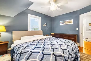 9 Hall St, Somerville, MA 02144 - Photo 12