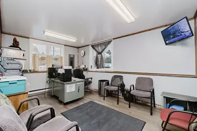 634 Winthrop St, Taunton, MA 02780 - Photo 14