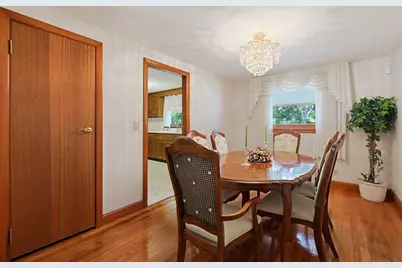 11 Preston St, Wakefield, MA 01880 - Photo 10