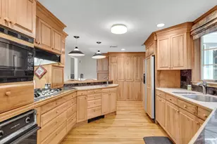 21 Constitution, Lexington, MA 02421 - Photo 12