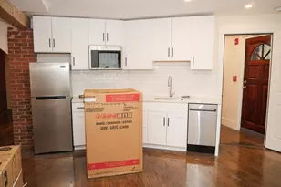 261 W Newton, Boston, MA 02116 - Photo 2