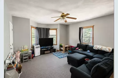 552 Alden St, Fall River, MA 02723 - Photo 12