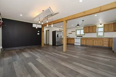 71 Box Pond Dr, Bellingham, MA 02019 - Photo 6