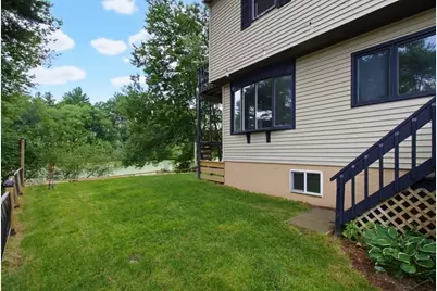 71 Box Pond Dr, Bellingham, MA 02019 - Photo 26