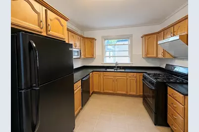 59 Sacramento St #11, Cambridge, MA 02138 - Photo 2