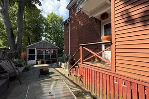 140 Pleasant St, Weymouth, MA 02190 - Photo 6