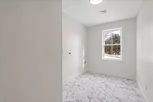 13 Linda Dr, Westminster, MA 01473 - Photo 32