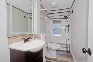 121 Dorset St, Springfield, MA 01008 - Photo 20