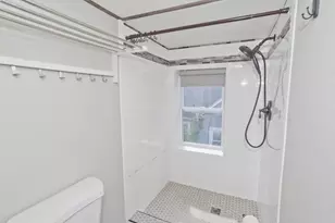 121 Dorset St, Springfield, MA 01008 - Photo 20