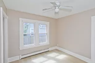 121 Dorset St, Springfield, MA 01008 - Photo 14