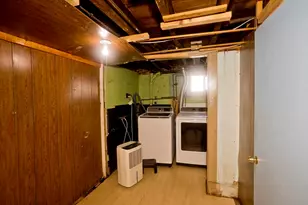 121 Dorset St, Springfield, MA 01008 - Photo 36