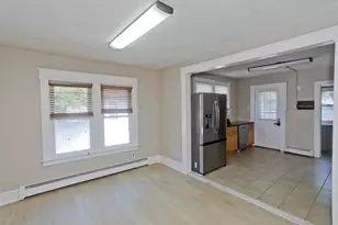 121 Dorset St, Springfield, MA 01008 - Photo 4
