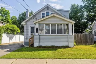 121 Dorset St, Springfield, MA 01008 - Photo 2