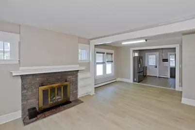 121 Dorset Street, Springfield, MA 01008 - Photo 2