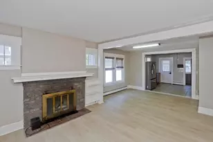 121 Dorset St, Springfield, MA 01008 - Photo 2