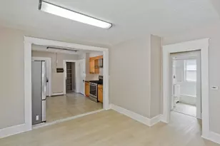 121 Dorset St, Springfield, MA 01008 - Photo 12