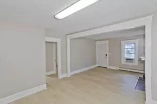 121 Dorset St, Springfield, MA 01008 - Photo 30