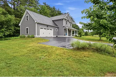 18 Pine St, Belchertown, MA 01007 - Photo 6