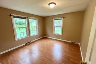 35 Fox Meadow Dr, Worcester, MA 01602 - Photo 12