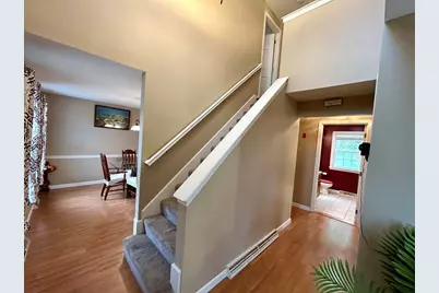 35 Fox Meadow Dr, Worcester, MA 01602 - Photo 2