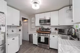 88 Meadowlark Dr, Longmeadow, MA 01106 - Photo 10