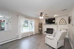 88 Meadowlark Dr, Longmeadow, MA 01106 - Photo 14