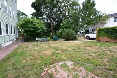 264 Belmont St #2, Worcester, MA 01604 - Photo 4