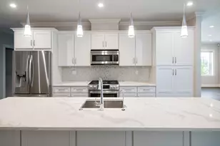 175 North Ave, Wakefield, MA 01880 - Photo 6