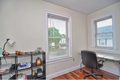 41 Webber St #1, Malden, MA 02148 - Photo 10