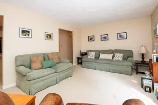 200 Colonial Dr, Ipswich, MA 01938 - Photo 4