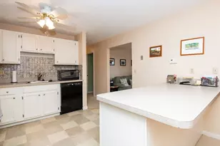 200 Colonial Dr, Ipswich, MA 01938 - Photo 10