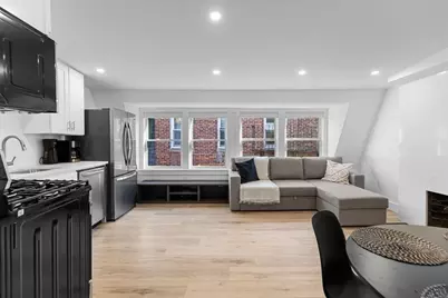 6 Goodwin Place #4, Boston, MA 02114 - Photo 8