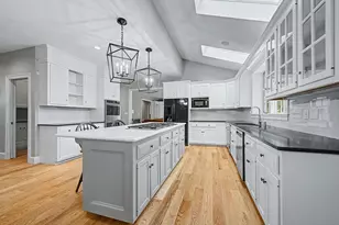 31 Tammer Ln, Hopkinton, MA 01748 - Photo 4