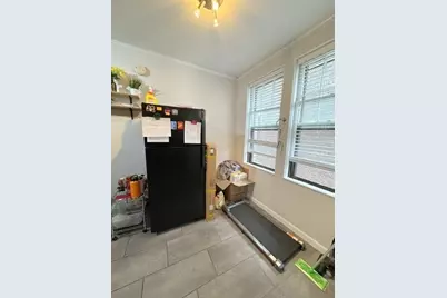 130 Sutherland Rd #7, Boston, MA 02135 - Photo 4