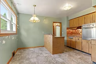 5 Sasur St, Palmer, MA 01080 - Photo 10