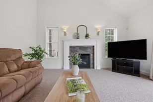 8 Victoria Circle, Shrewsbury, MA 01545 - Photo 16