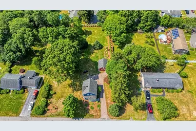 109 Jackson Ave, Somerset, MA 02725 - Photo 36