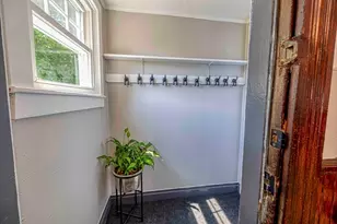 109 Jackson Ave, Somerset, MA 02725 - Photo 24