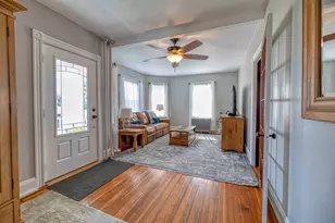 109 Jackson Ave, Somerset, MA 02725 - Photo 4